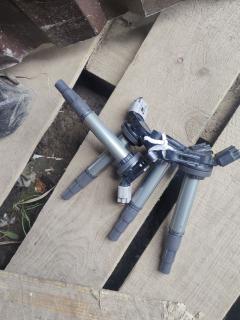 Катушка зажигания 90919-02258, 90919-02252 на Toyota Voxy ZRR70G 3ZR-FAE Фото 2