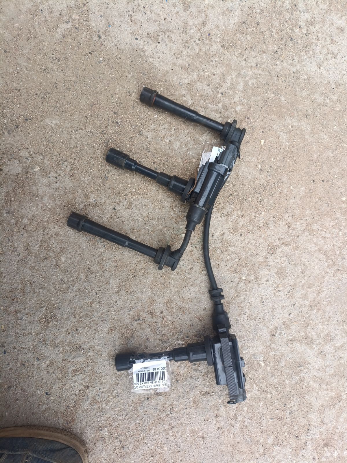 Катушка зажигания 33400-65G00, 33400-65G01, LC-016-6247 на Suzuki Swift ZC11S M13A Фото 3