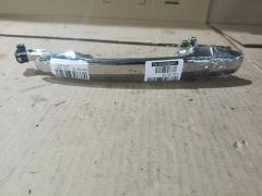 Ручка двери на Toyota Noah AZR60G, Заднее расположение