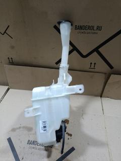 Бачок омывателя 85315-68020 на Toyota Wish ZGE20G Фото 4