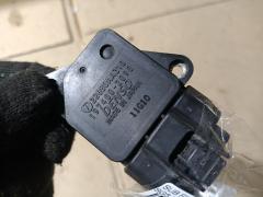 Датчик расхода воздуха 22680AA310, DK-AF198 на Subaru Forester SG5 EJ205 Фото 2