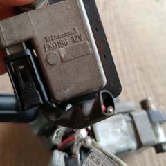 Катушка зажигания 22433AA451, 22433AA550 на Subaru Forester SG5 EJ205 Фото 3