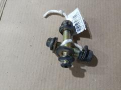Болт эксцентриковый на Subaru Forester SG5 EJ205, Заднее расположение