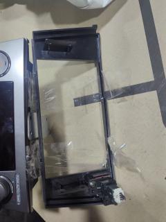 Блок управления климатконтроля на Subaru Legacy BP5 EJ203 Фото 3