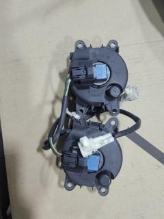 Туманка бамперная на Mitsubishi Delica D2 MB15S IPF987
