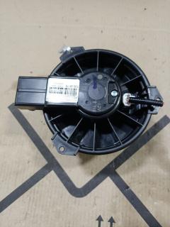 Мотор печки на Honda Nbox JF2