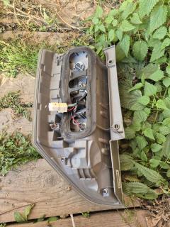 Стоп 28-220 28-220 на Toyota Voxy ZRR70G Фото 6