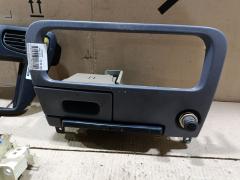 Блок управления климатконтроля на Toyota Lite Ace KR52V 7KE Фото 3