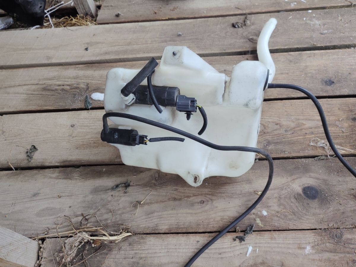 Бачок омывателя 4N51-13K163-CE, 30699397 на Volvo C70 MC Фото 3