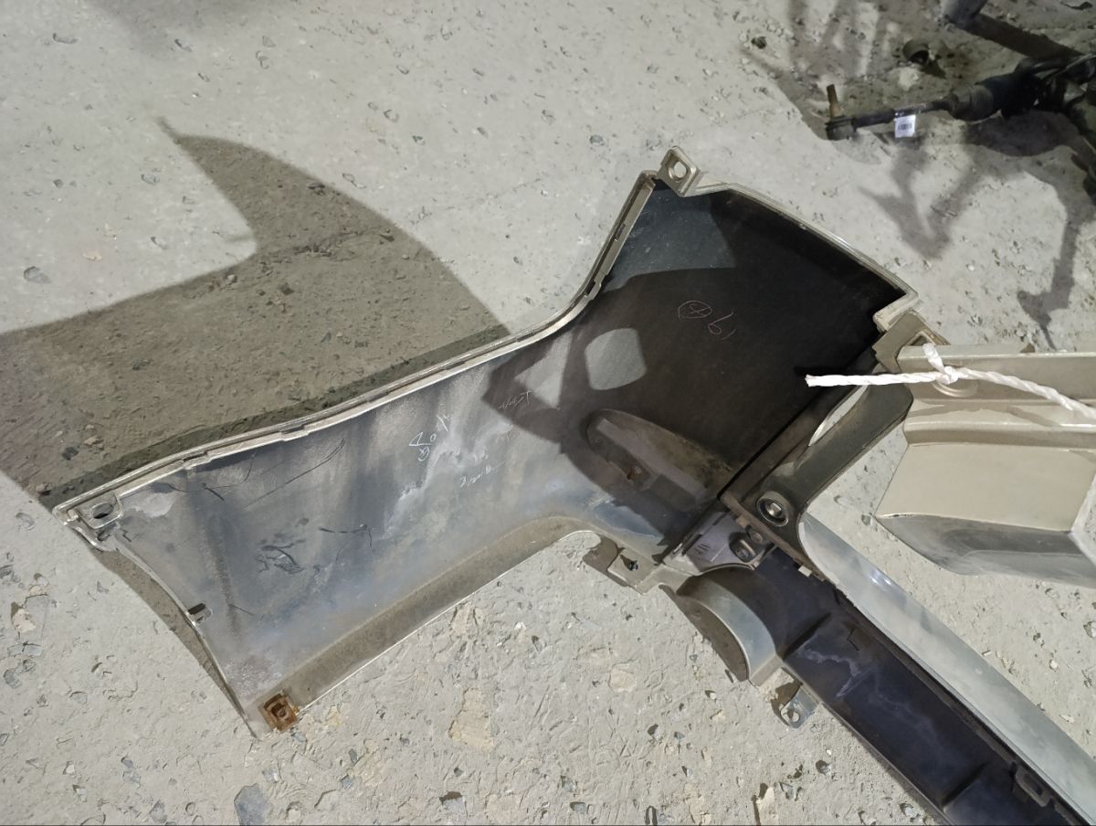 Бампер 93-11601 93-11601 на Mitsubishi Delica D:5 CV5W Фото 17