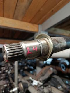 Привод на Toyota Avensis Wagon AZT250W 1AZ-FSE Фото 5