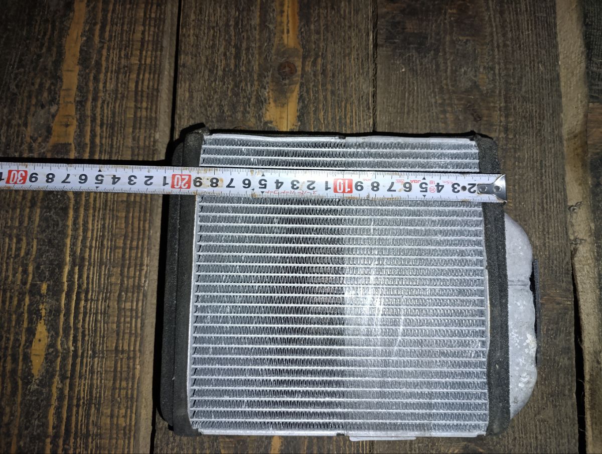 Радиатор печки на Toyota Gaia ACM10G 1AZ-FSE Фото 4