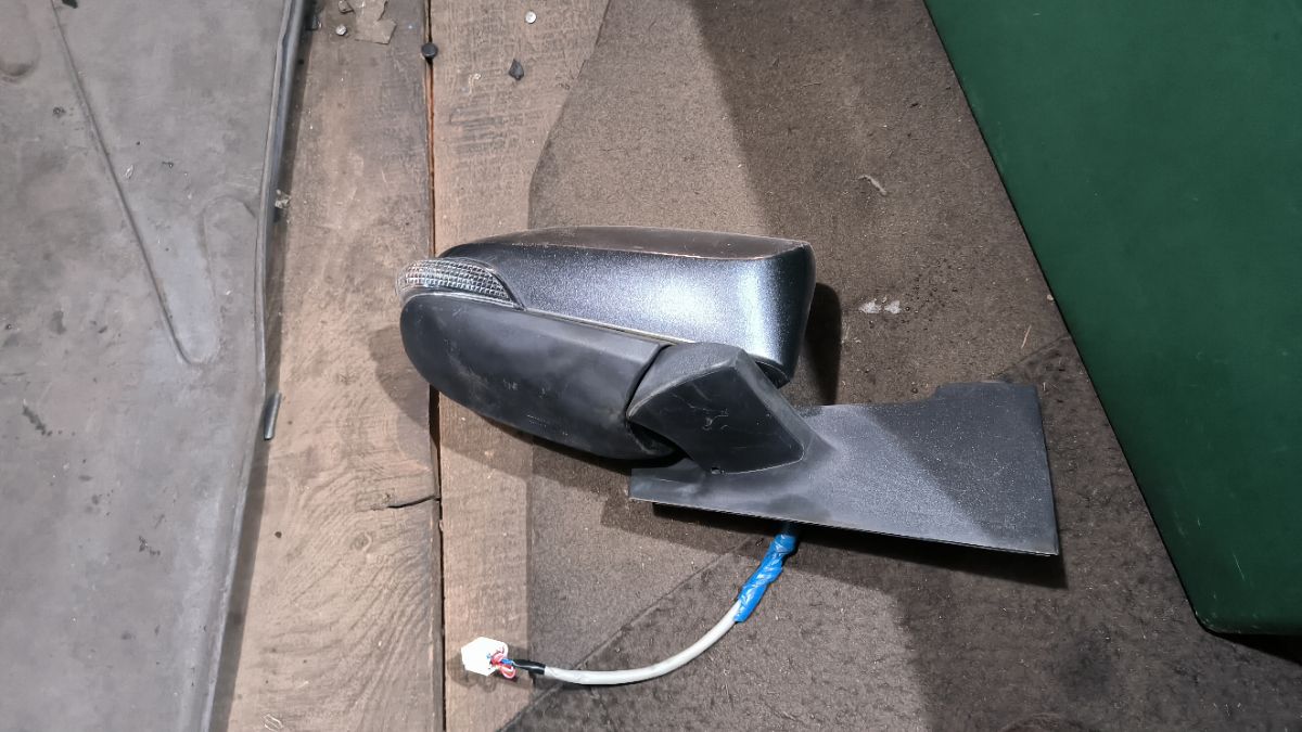 Зеркало двери боковой на Toyota Vitz KSP130 Фото 3