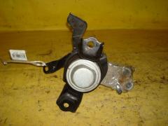 Подушка двигателя на Toyota Corolla Fielder NZE141G 1NZ-FE Фото 3