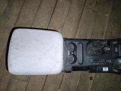 Подлокотник на Mitsubishi Pajero V73W Фото 24