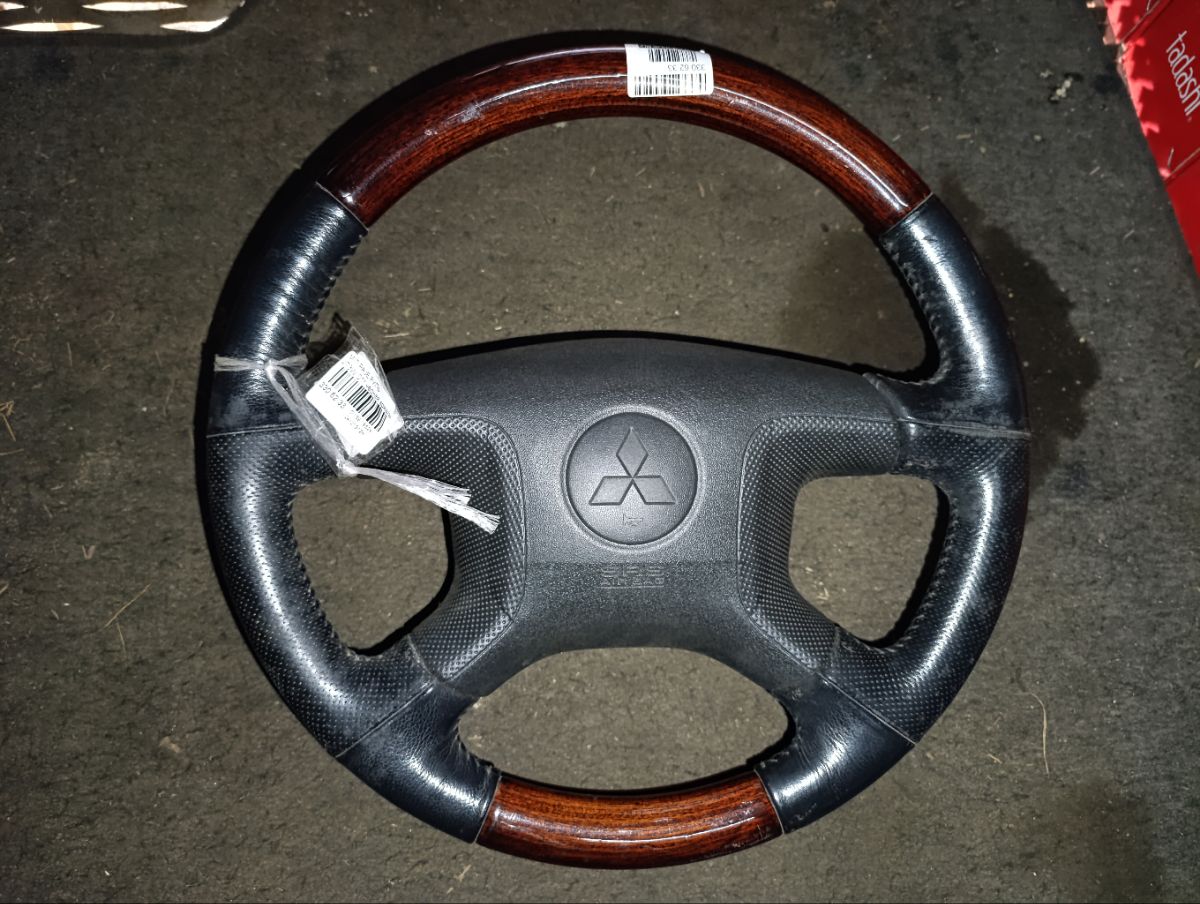 Руль на Mitsubishi Pajero V73W Фото 3