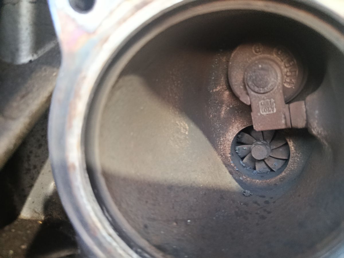 Двигатель на Volvo V60 FW B4164T Фото 17