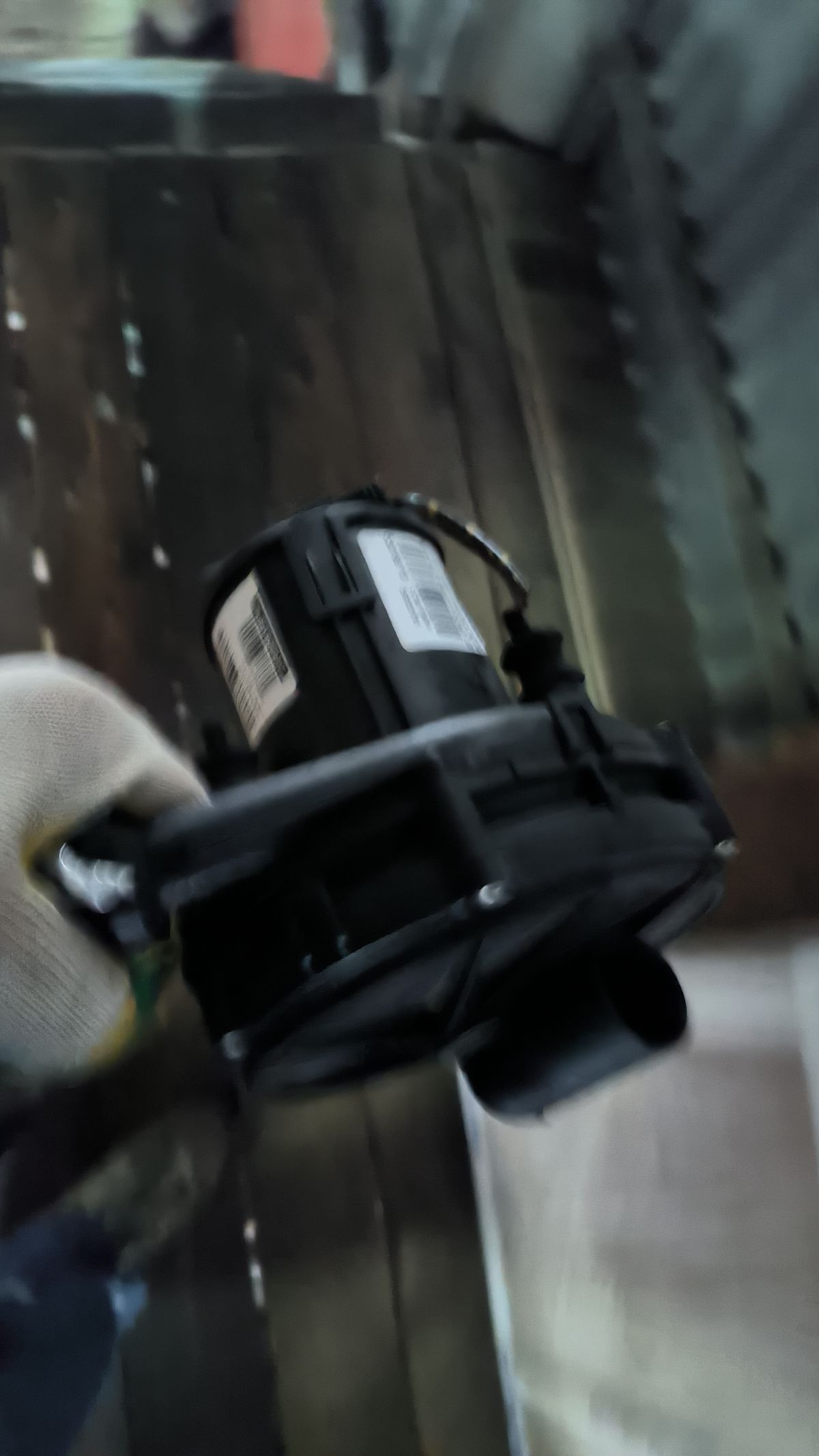 Насос воздушный 1715347, 11721715347 на Bmw 3-Series E46-AL32 M43 Фото 5