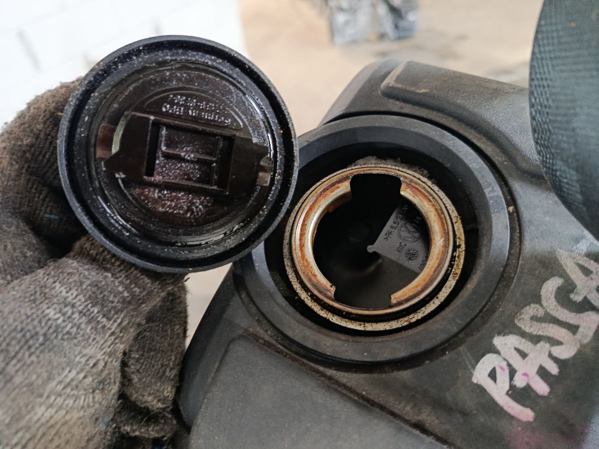 Двигатель на Volkswagen Passat Variant 3C CAX Фото 16