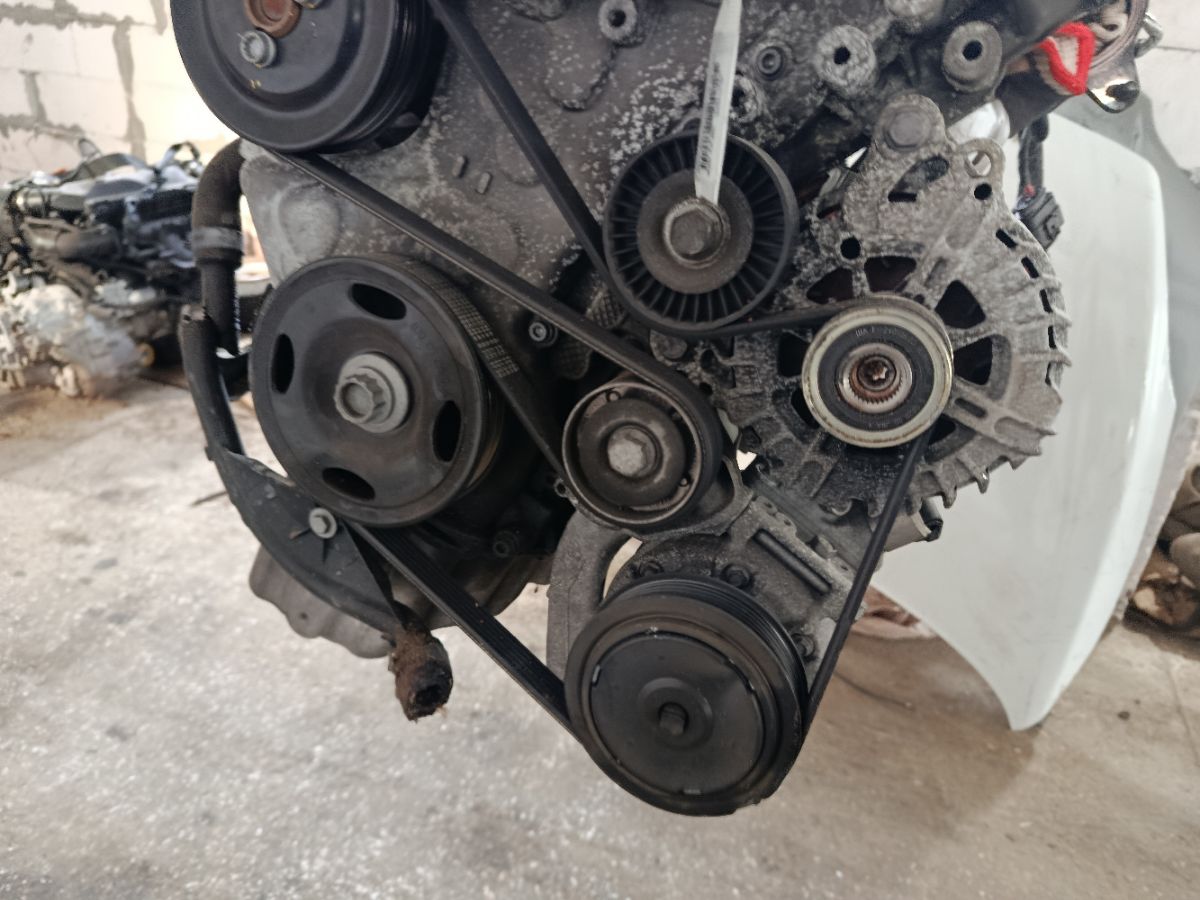 Двигатель на Volkswagen Passat Variant 3C CAX Фото 7