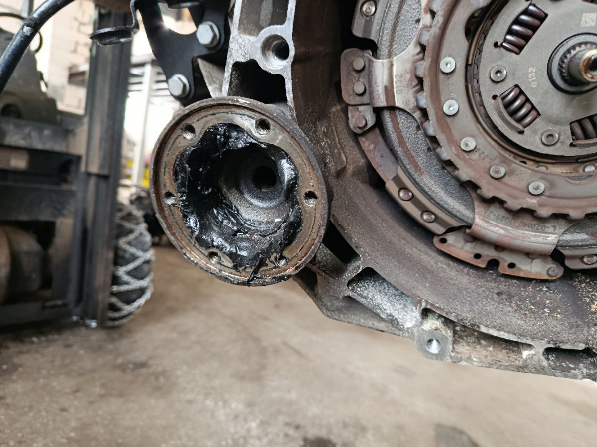 КПП автоматическая на Volkswagen Passat Variant 3C CAX Фото 7