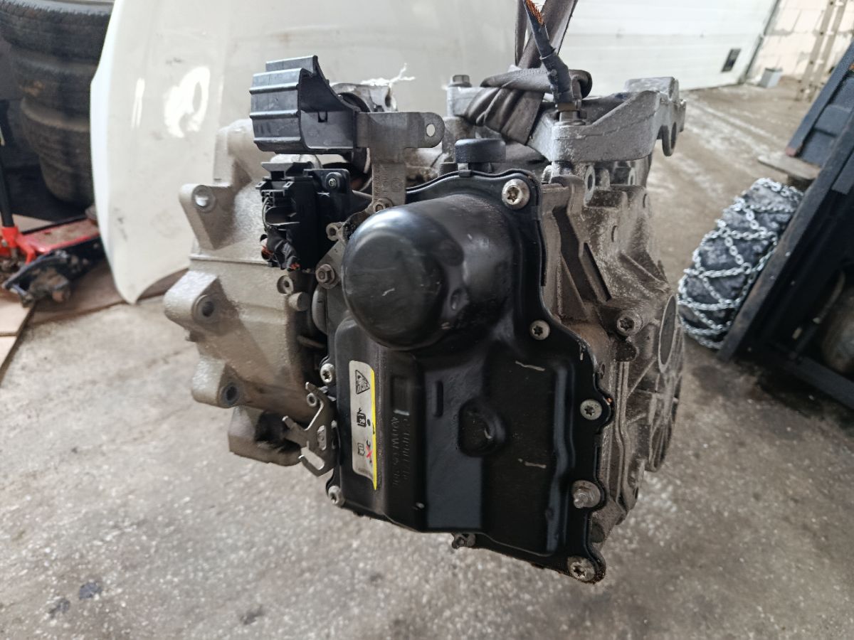 КПП автоматическая на Volkswagen Passat Variant 3C CAX Фото 8