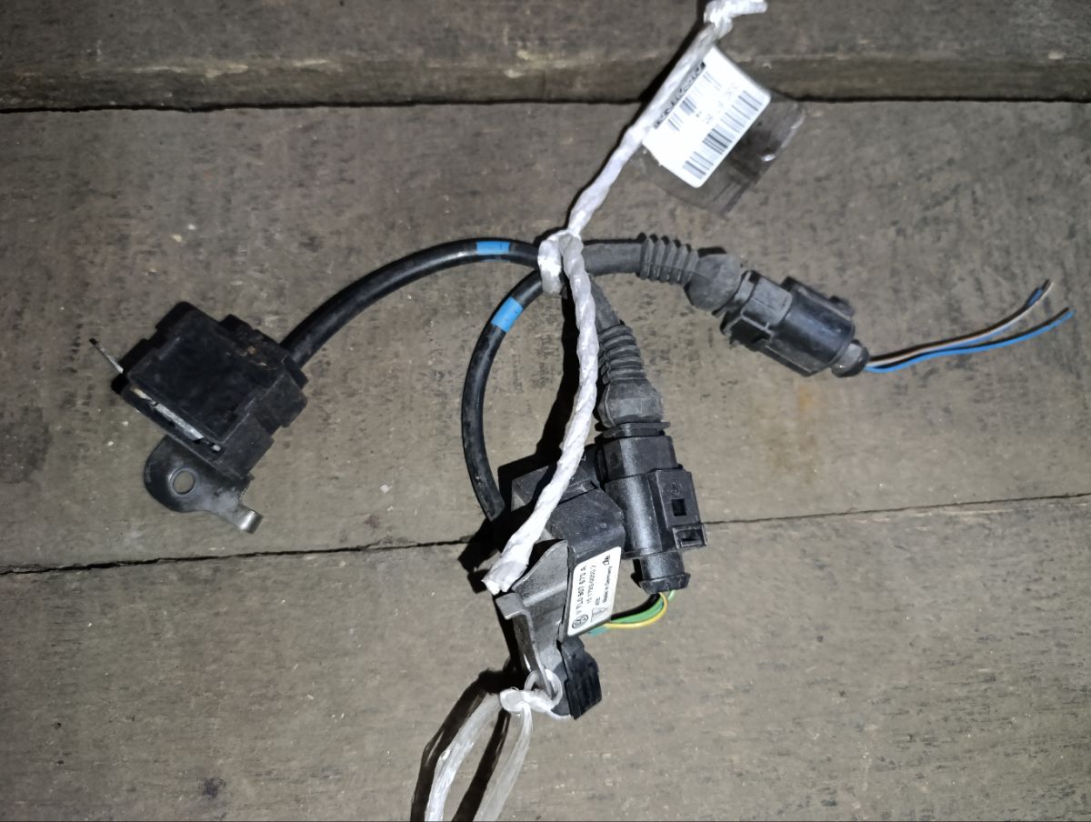 Датчик 7L0907673A, 7L0907674A на Porsche Cayenne 9PA M022Y Фото 2