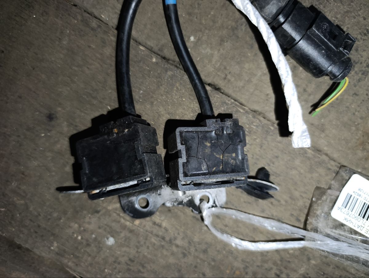 Датчик 7L0907673A, 7L0907674A на Porsche Cayenne 9PA M022Y Фото 4