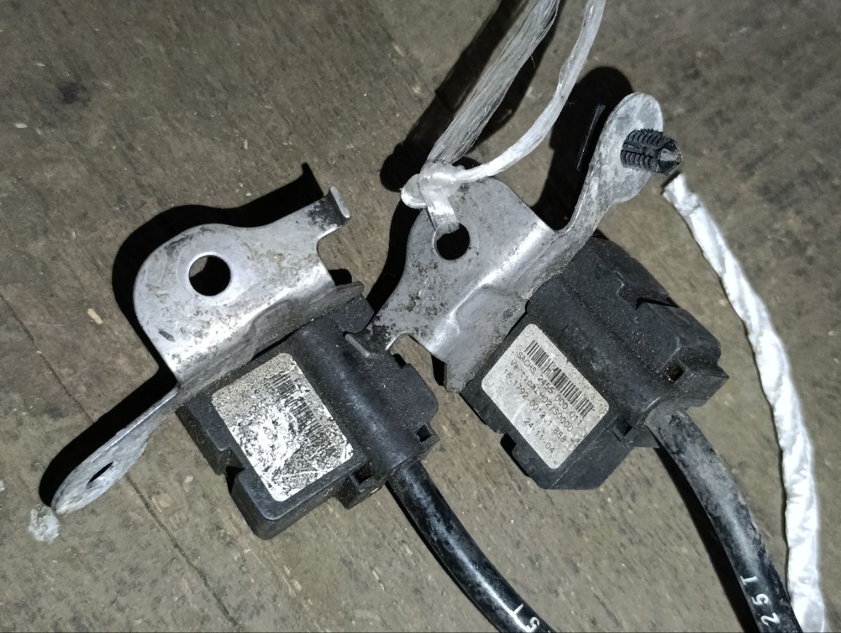 Датчик 7L0907673A, 7L0907674A на Porsche Cayenne 9PA M022Y Фото 7