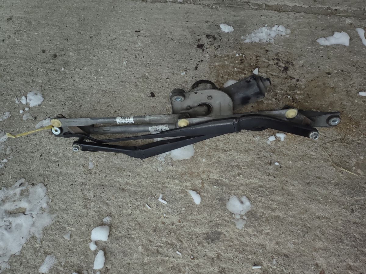 Мотор привода дворников 2L2F-17D539-AD, 6R33-17500-AB на Ford Mustang ZF Фото 3