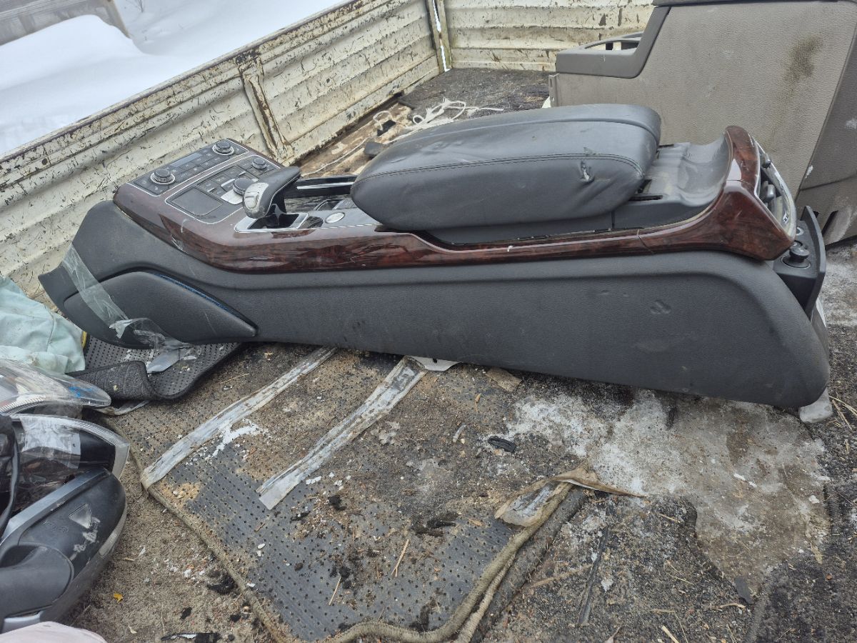 Подлокотник 4H0863075E, 4H0864051B на Audi A8 4H Фото 11