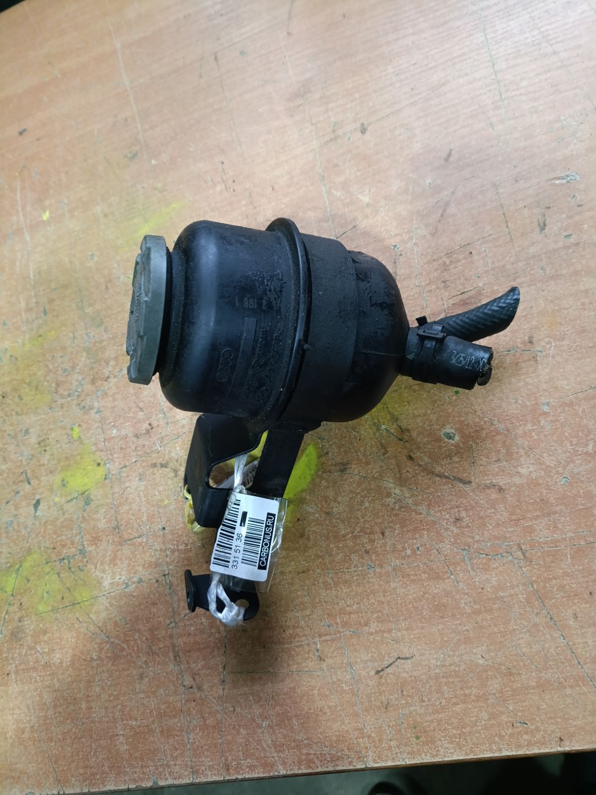 Бачок гидроусилителя 4F0422371D на Audi A8 4H CDT Фото 4