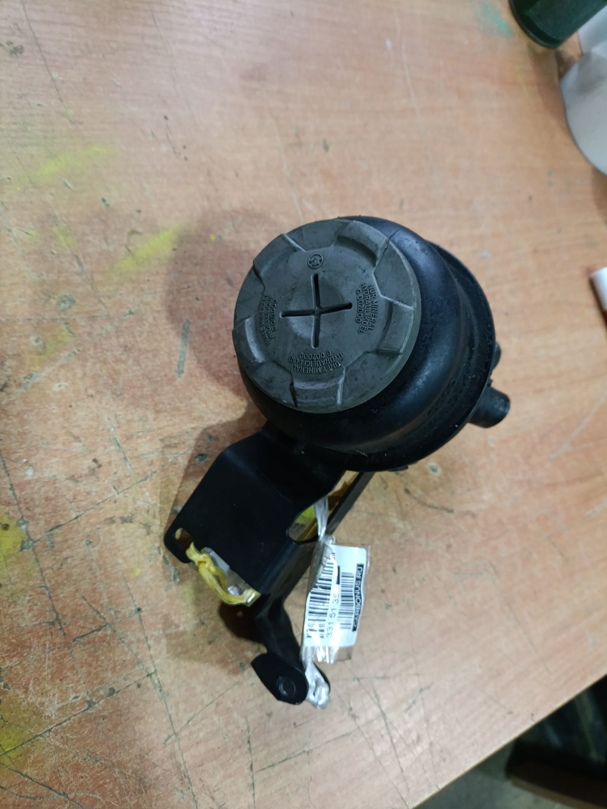 Бачок гидроусилителя 4F0422371D на Audi A8 4H CDT Фото 5