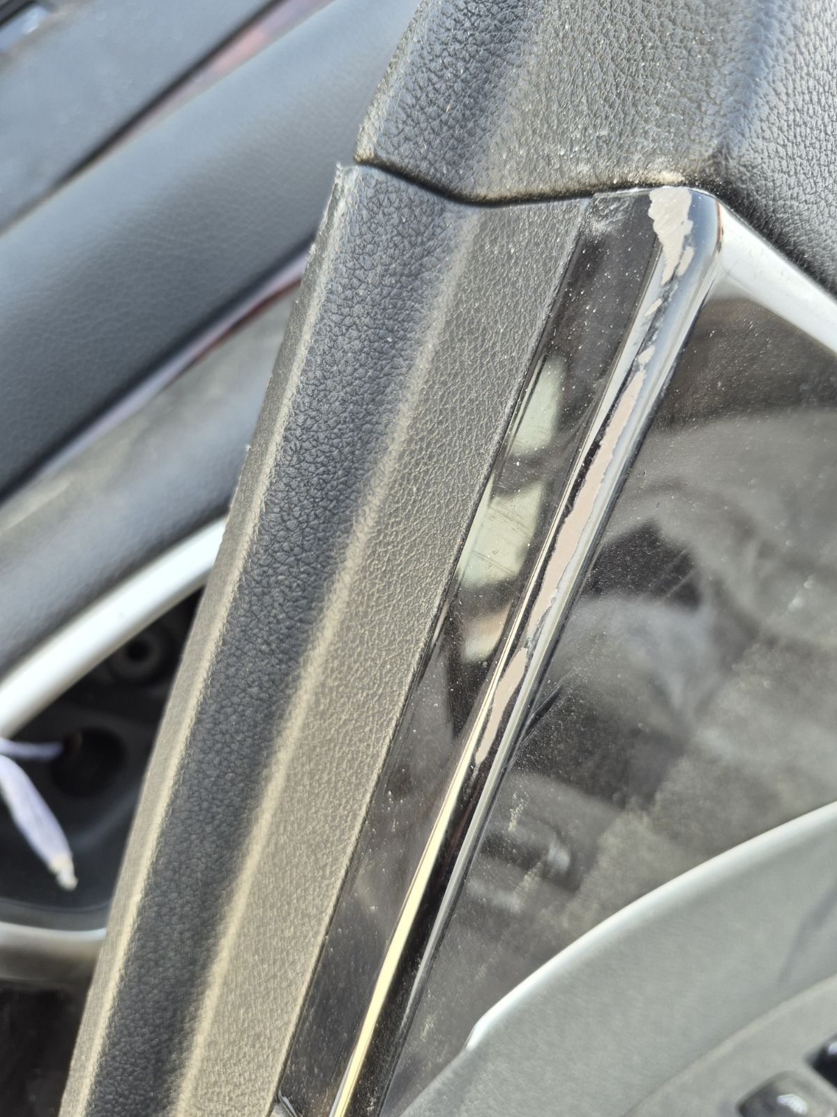 Обшивка двери 83344-C5010, 93590-C5010 на Kia Sorento UM Фото 3