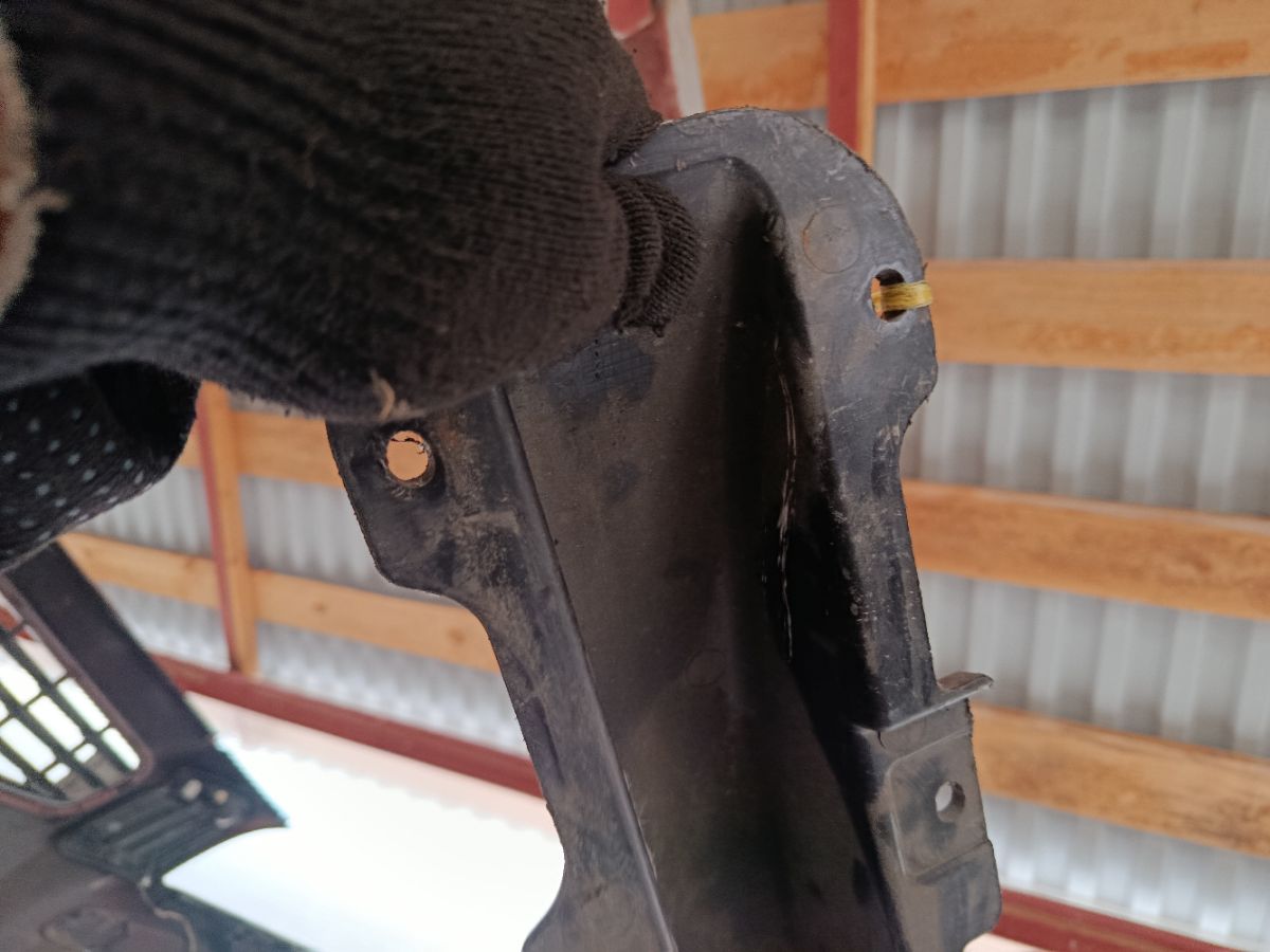 Жесткость бампера на Hyundai Avante MD Фото 3