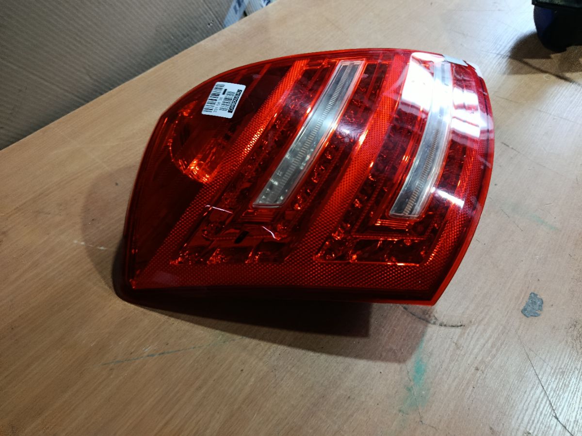 Стоп на Mercedes-Benz S-Class W221.173 Фото 7