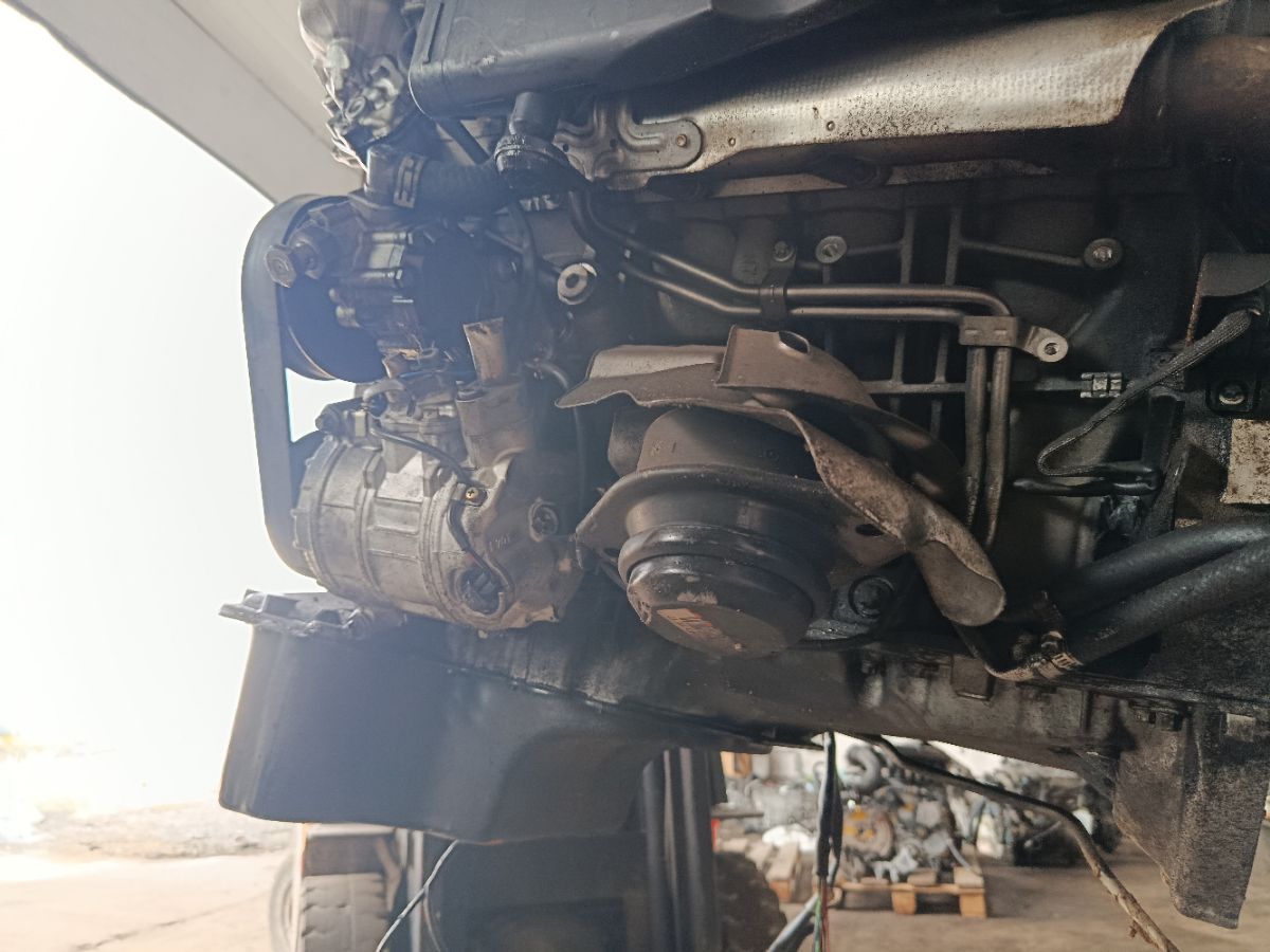 Двигатель на Mercedes-Benz M-Class W164.120 642.940 Фото 32