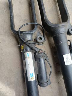 Стойка амортизатора F4-BL5-F625-H0, 2C93/1443633, A1643200731 на Mercedes-Benz M-Class W164.120 642.940 Фото 18