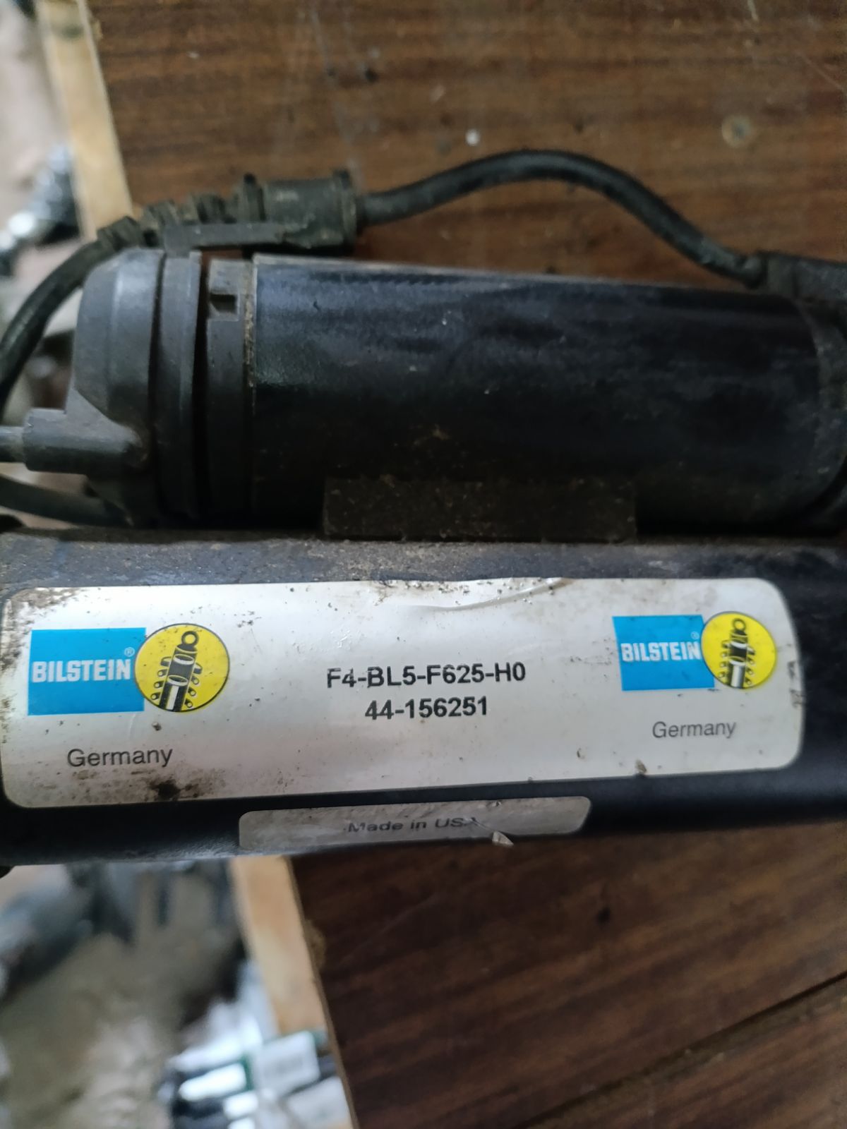 Стойка амортизатора F4-BL5-F625-H0, 2C93/1443633, A1643200731 на Mercedes-Benz M-Class W164.120 642.940 Фото 12