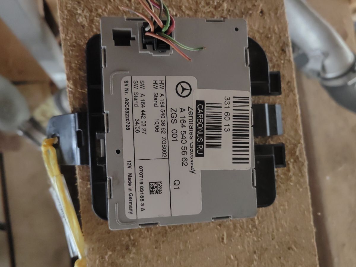 Блок упр-я A1645405662 на Mercedes-Benz M-Class W164.120 642.940 Фото 10