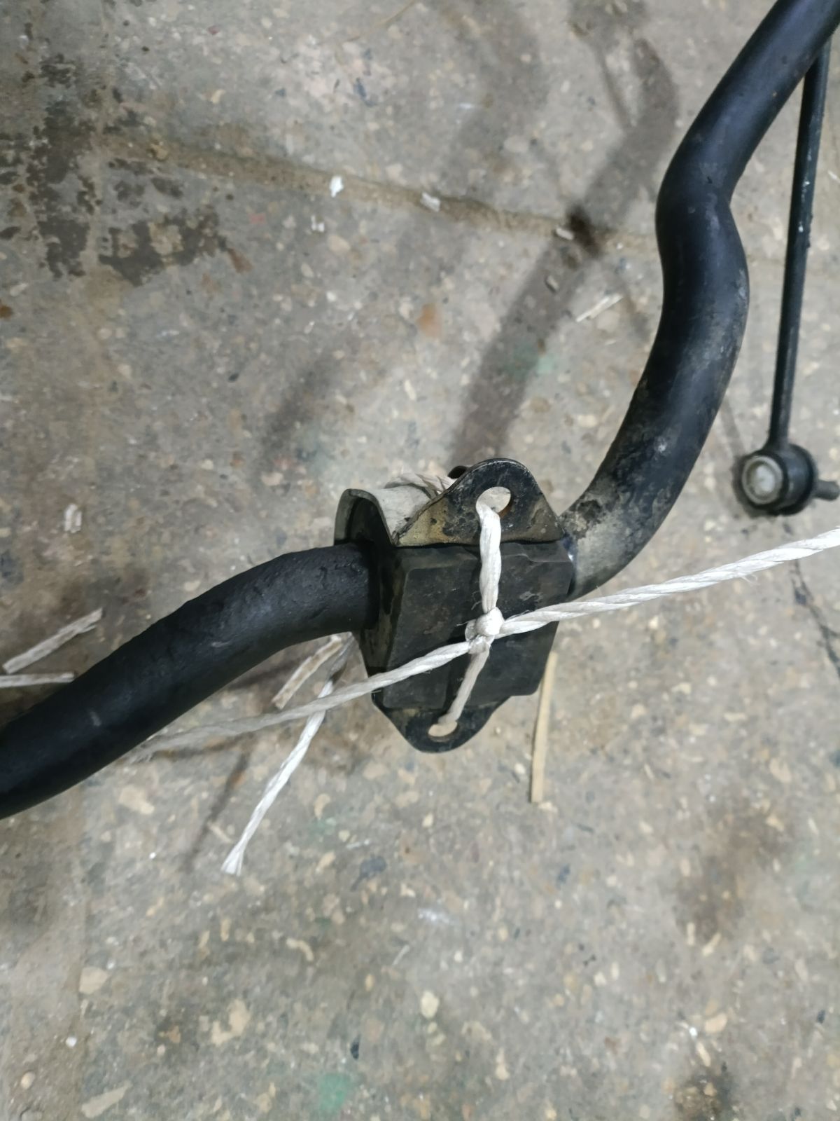 Стабилизатор на Bmw X5 E53-FA11 M54 Фото 8