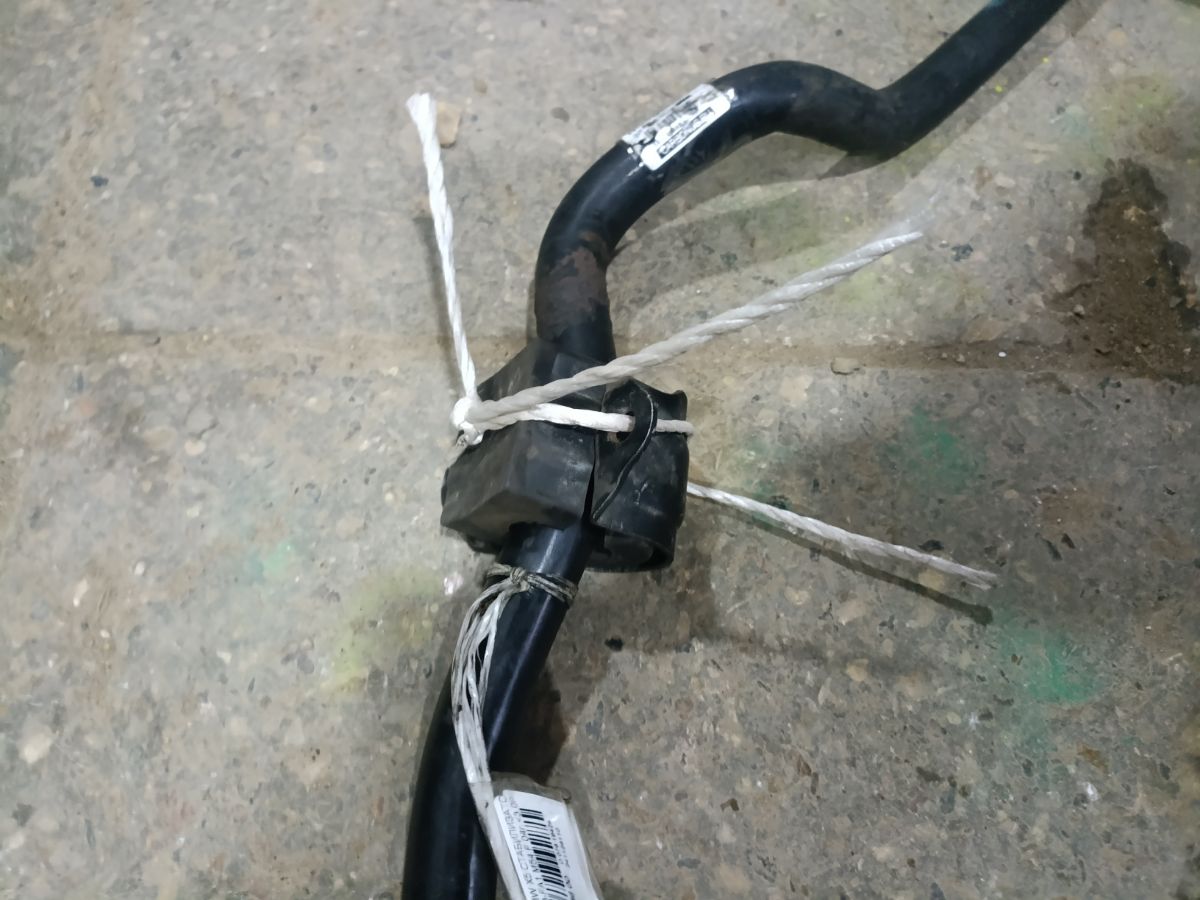 Стабилизатор на Bmw X5 E53-FA11 M54 Фото 9