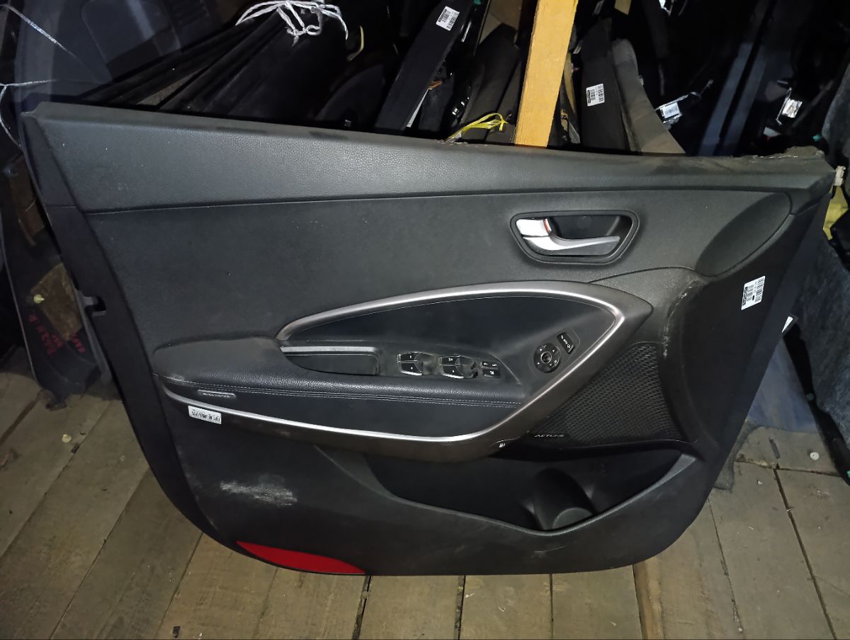 Обшивка двери 82311-2W000, 39S490-1110, 93673-2W100 на Hyundai Santa Fe DM Фото 9