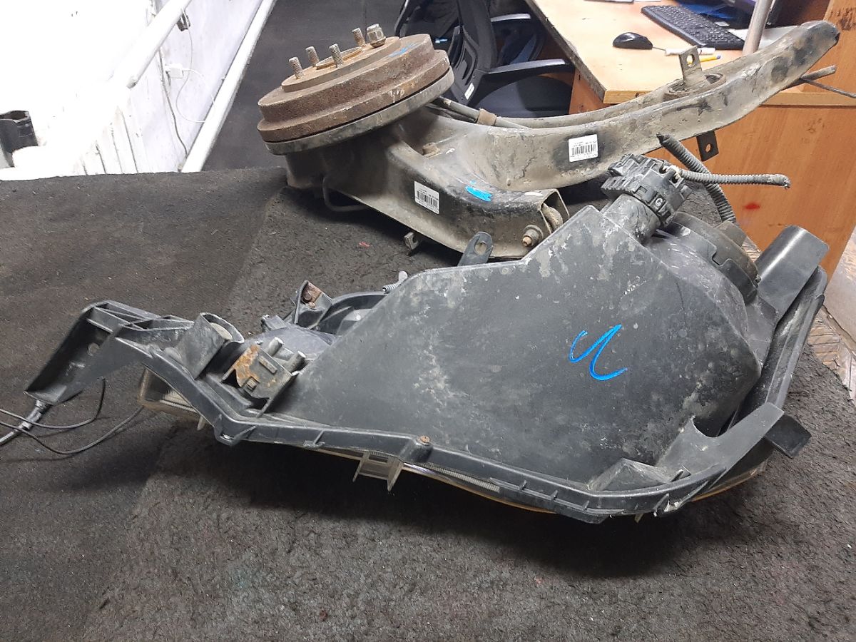 Фара 12-581 12-581 на Toyota Corolla Fielder NZE164G Фото 4