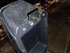 Подлокотник на Toyota Corolla Fielder NZE164G Фото 8