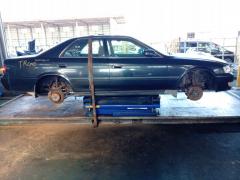 Поворотник к фаре 22-256 на Toyota Chaser JZX105 Фото 8