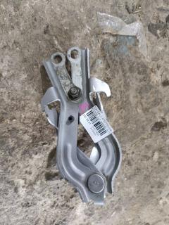 Крепление капота на Toyota Caldina ST215G Фото 5