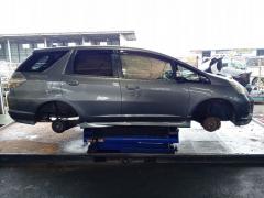 Крюк буксировочный на Honda Fit Shuttle GP2 Фото 5