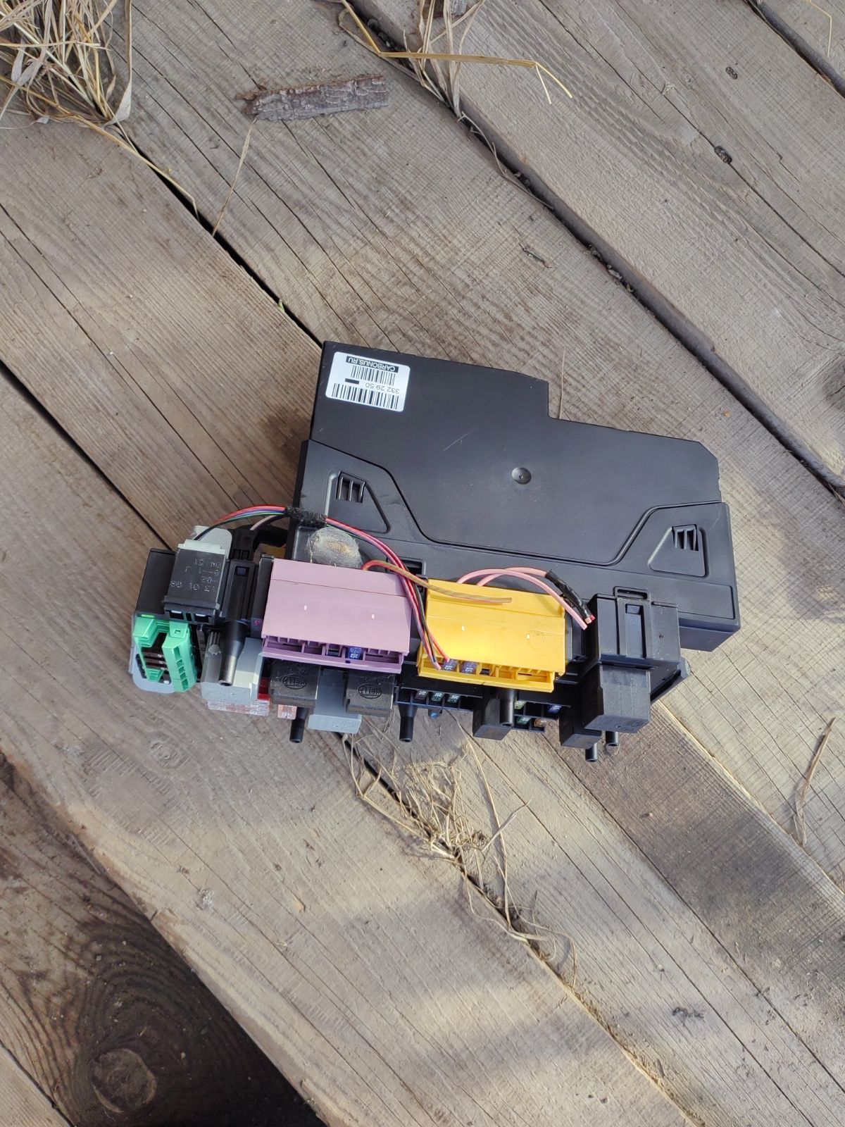 Блок предохранителей 5DK009225-25 на Mercedes-Benz C-Class Station Wagon S204.241 271.950 Фото 7