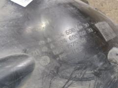 Подкрылок A2046900230 на Mercedes-Benz C-Class W204 271.950 Фото 2